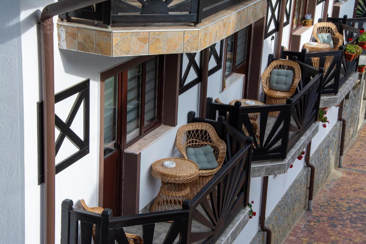 Casa Albert Sinaia Bagian luar foto